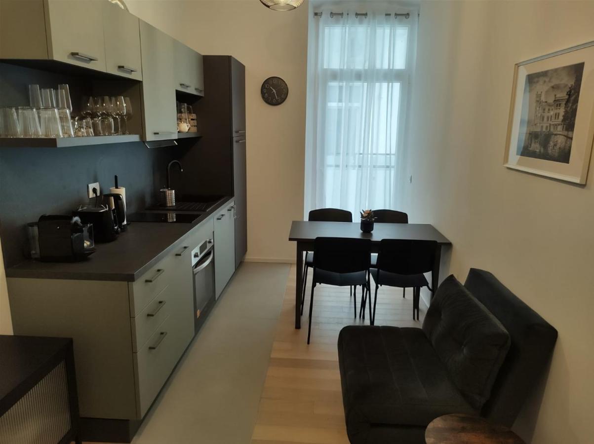 Boutique Apartments Cecilia Trieste Exterior foto